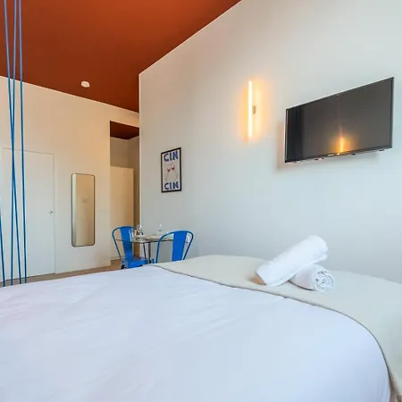 Apartment Equipe Cote Rue, Parking Gratuit *