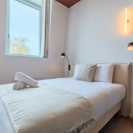 Equipe Cote Rue, Parking Gratuit فيلنوف داسك