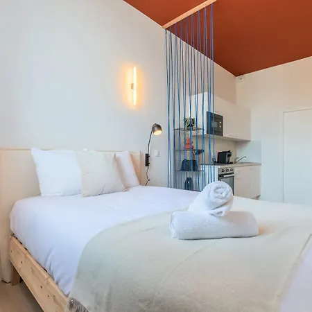 Equipe Cote Rue, Parking Gratuit * فيلنوف داسك