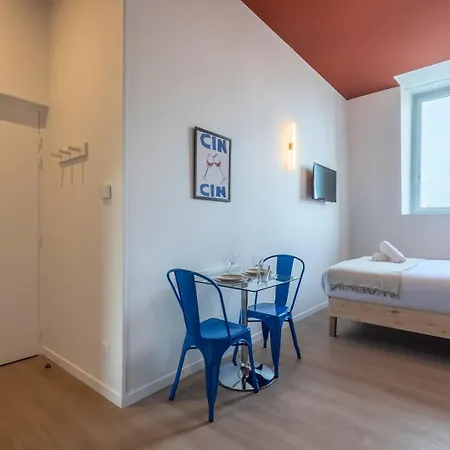 Equipe Cote Rue, Parking Gratuit * فيلنوف داسك