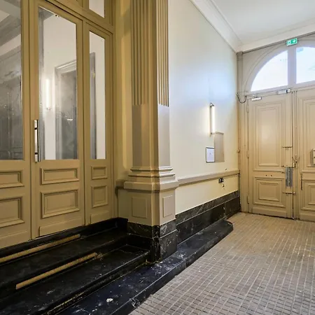 Equipe Cote Rue, Parking Gratuit